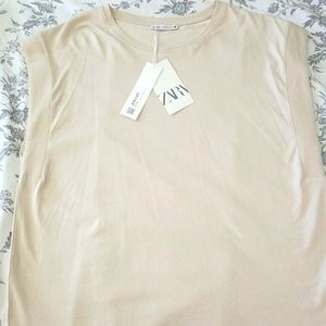 Zara sleeveless top w/tags